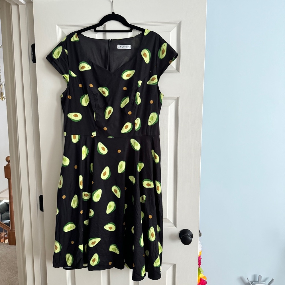 Swing dress avocado pattern